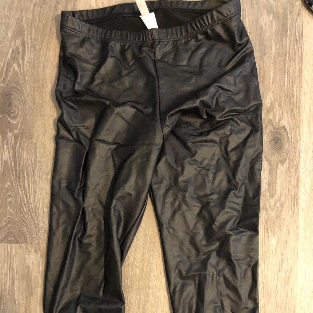 Faux leather leggings